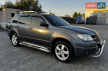 Позашляховик / Кросовер Mitsubishi Outlander 2007 в 