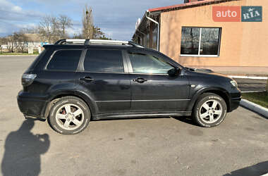 Внедорожник / Кроссовер Mitsubishi Outlander 2004 в 