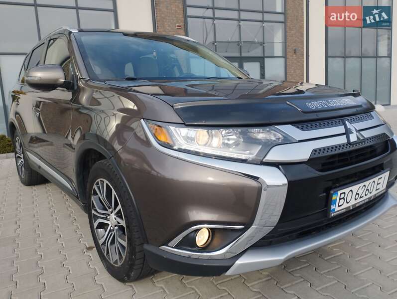 Mitsubishi Outlander 2018