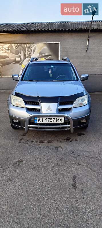 Mitsubishi Outlander 2006