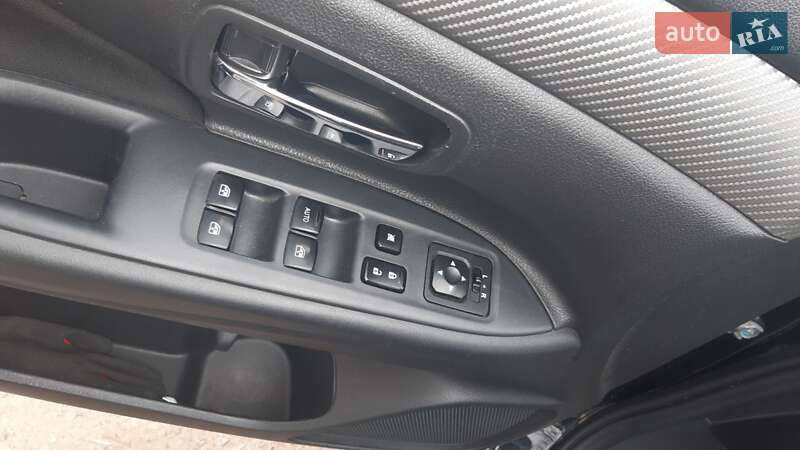 Позашляховик / Кросовер Mitsubishi Outlander 2018 в Білій Церкві