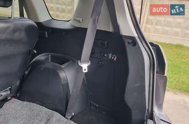 Внедорожник / Кроссовер Mitsubishi Outlander 2010 в 