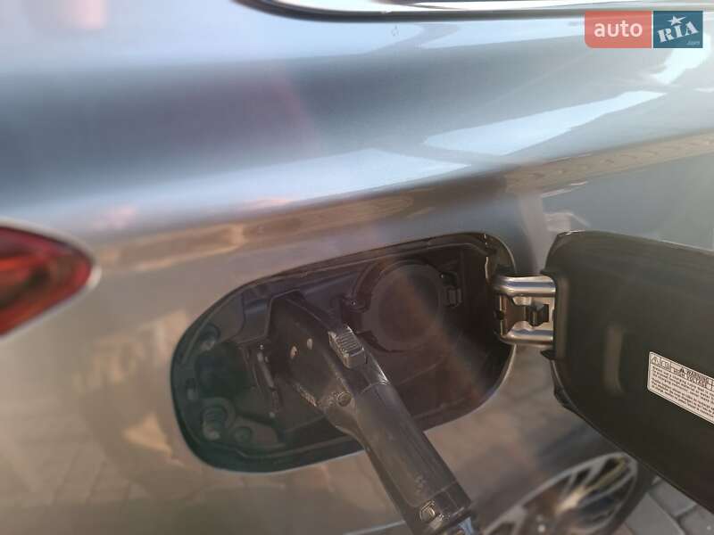 Позашляховик / Кросовер Mitsubishi Outlander 2018 в Тернополі