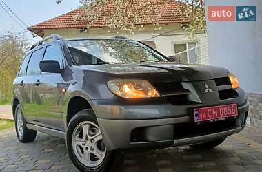 Позашляховик / Кросовер Mitsubishi Outlander 2006 в 
