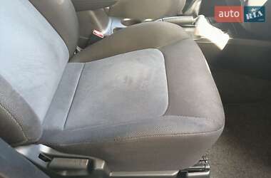 Позашляховик / Кросовер Mitsubishi Outlander 2006 в 