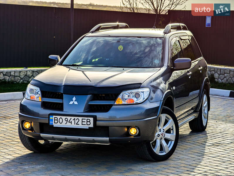 Позашляховик / Кросовер Mitsubishi Outlander 2007 в 