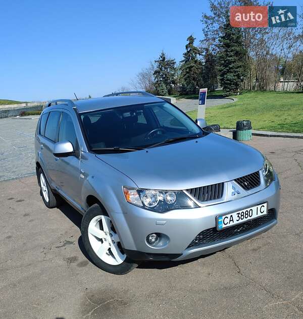 Mitsubishi Outlander 2007