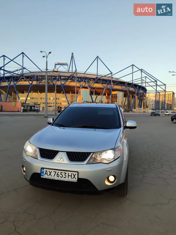 Mitsubishi Outlander 2007 VIN JMBXLCW6W7Z009887 фото оголошення 7 з 59