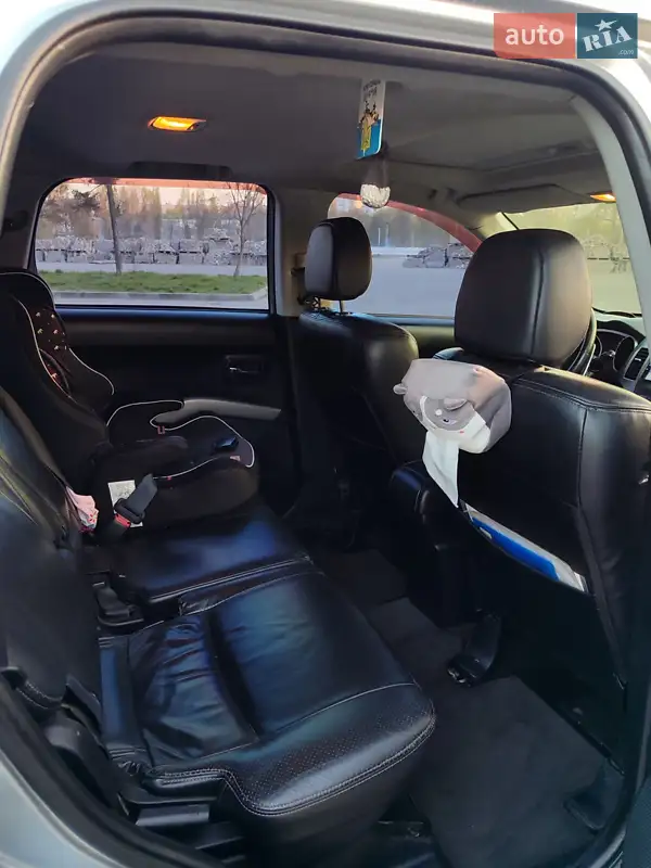 Mitsubishi Outlander 2007 VIN JMBXLCW6W7Z009887 фото оголошення 13 з 59