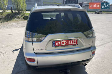 Позашляховик / Кросовер Mitsubishi Outlander 2010 в 