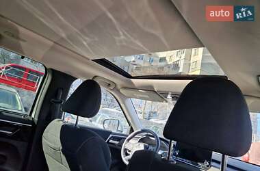 Внедорожник / Кроссовер Mitsubishi Outlander 2021 в 