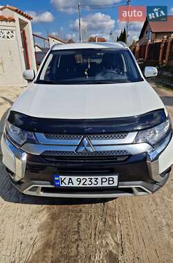 Mitsubishi Outlander 2019