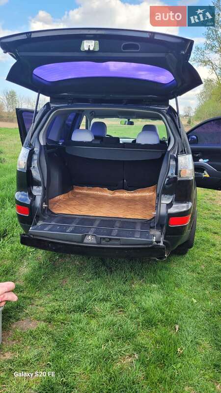 Внедорожник / Кроссовер Mitsubishi Outlander 2008 в Демидовке фото 4 Внедорожник / Кроссовер Mitsubishi Outlander 2008 в Демидовке