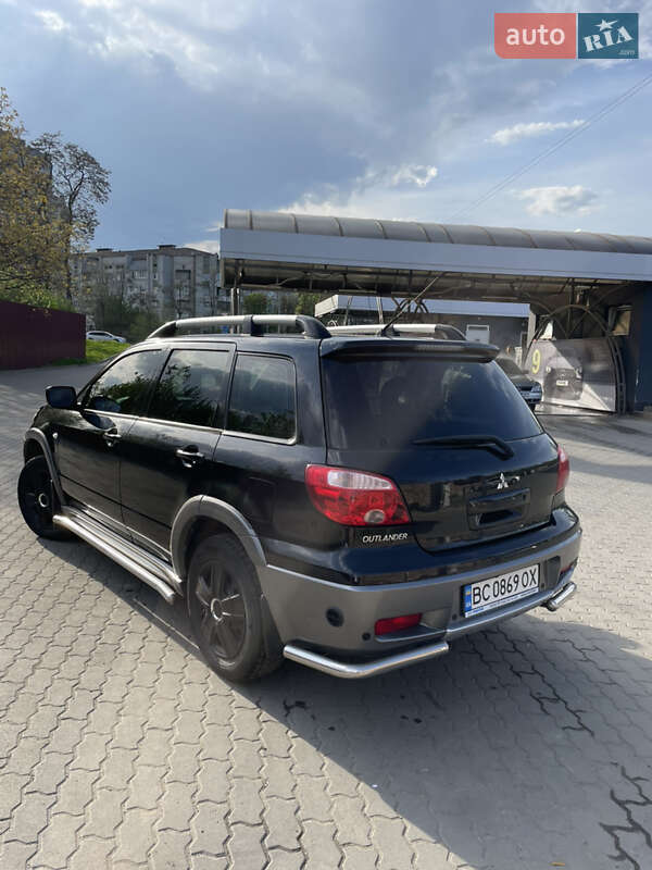 Внедорожник / Кроссовер Mitsubishi Outlander 2006 в Львове