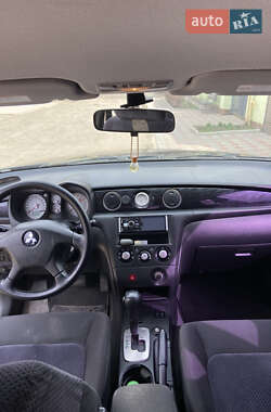 Позашляховик / Кросовер Mitsubishi Outlander 2003 в 