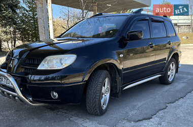 Внедорожник / Кроссовер Mitsubishi Outlander 2008 в 