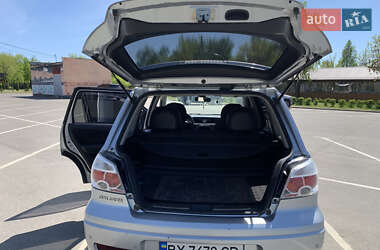 Внедорожник / Кроссовер Mitsubishi Outlander 2007 в 
