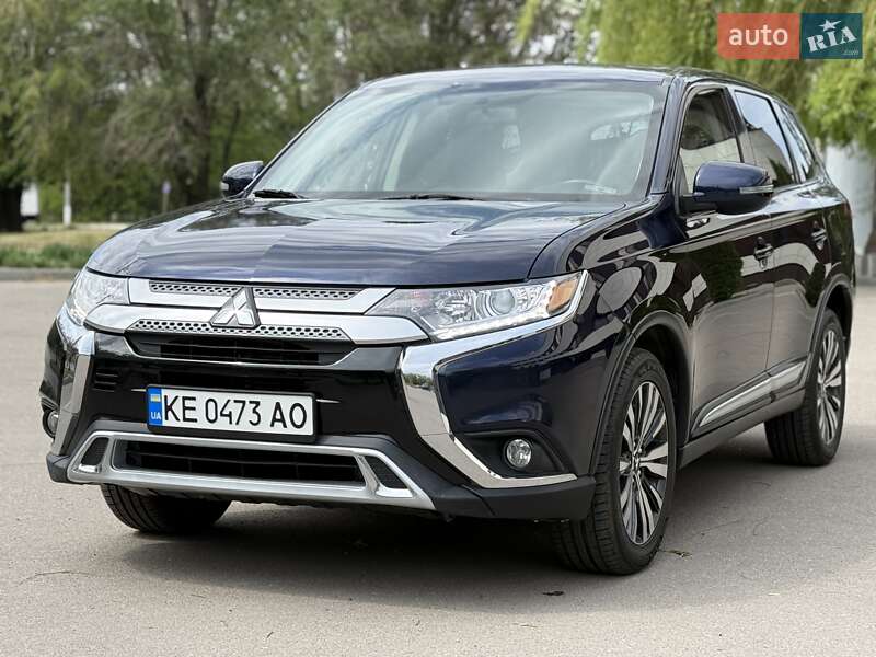 Mitsubishi Outlander 2019
