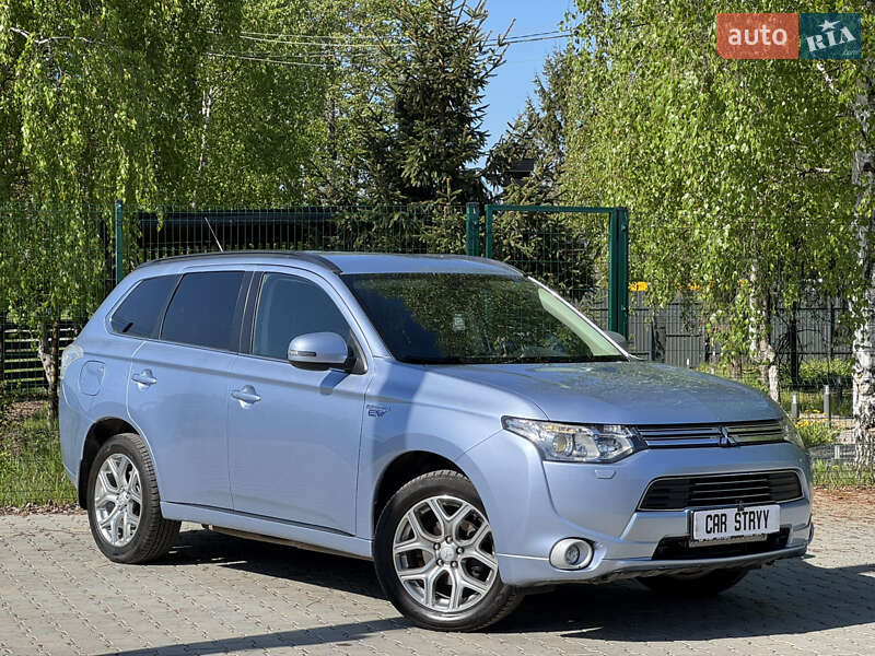 Mitsubishi Outlander 2013