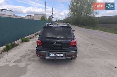 Внедорожник / Кроссовер Mitsubishi Outlander 2005 в 