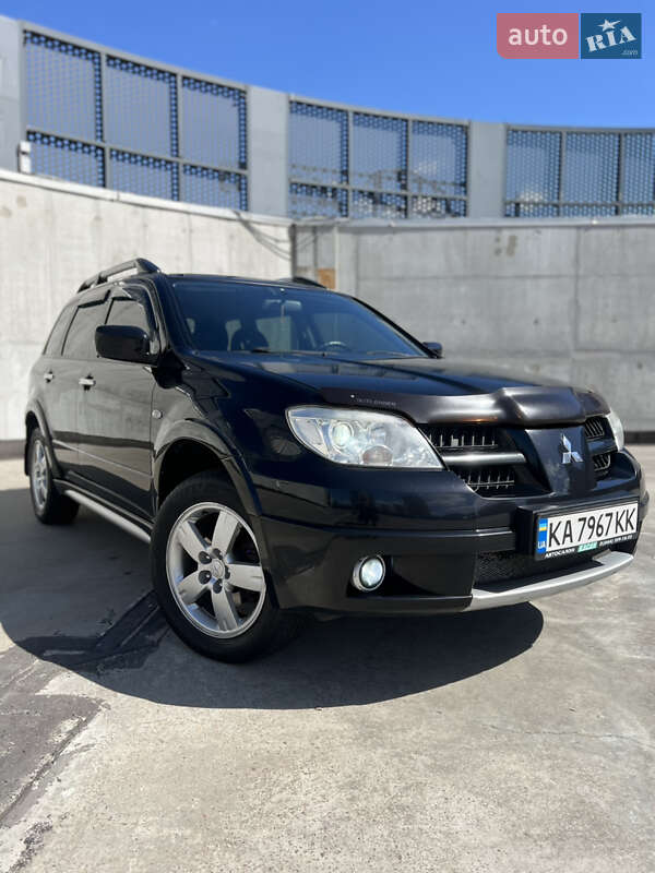 Mitsubishi Outlander 2008