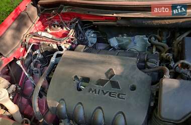 Внедорожник / Кроссовер Mitsubishi Outlander 2015 в Киеве