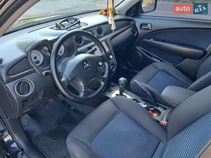 Внедорожник / Кроссовер Mitsubishi Outlander 2007 в Борисполе