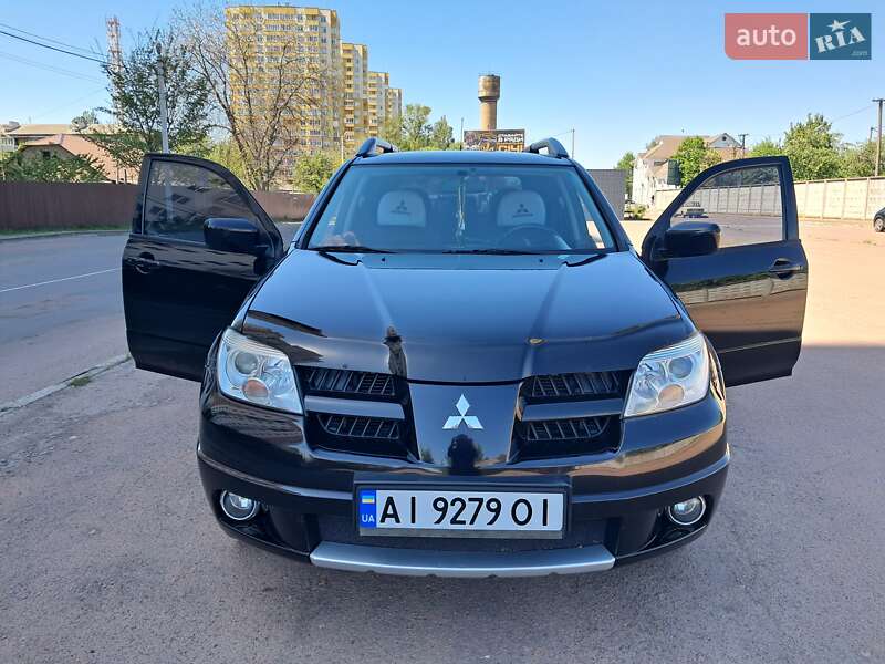 Внедорожник / Кроссовер Mitsubishi Outlander 2007 в Борисполе