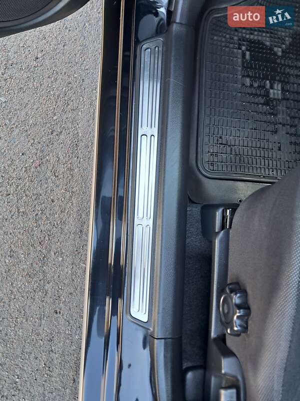 Внедорожник / Кроссовер Mitsubishi Outlander 2007 в Борисполе