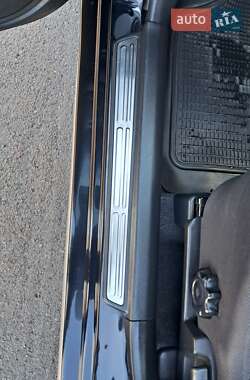 Внедорожник / Кроссовер Mitsubishi Outlander 2007 в 
