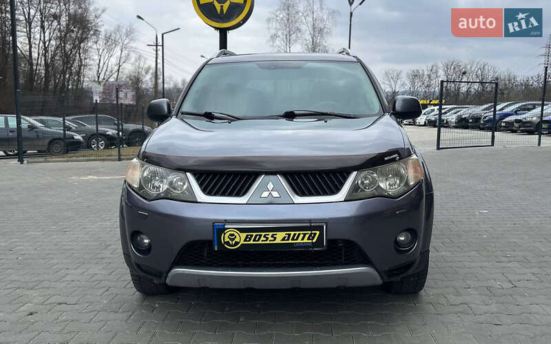 Внедорожник / Кроссовер Mitsubishi Outlander 2008 в Черновцах