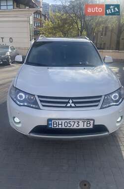 Mitsubishi Outlander 2008