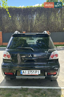 Внедорожник / Кроссовер Mitsubishi Outlander 2007 в 