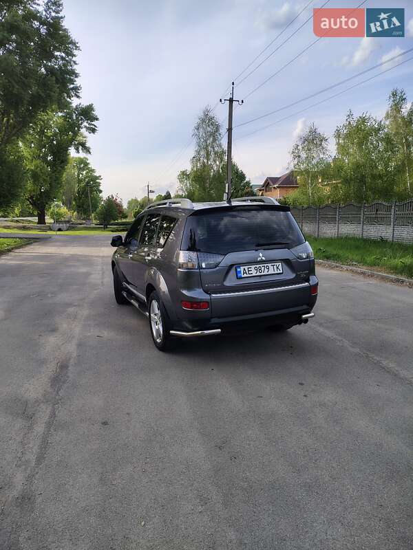 Внедорожник / Кроссовер Mitsubishi Outlander 2008 в Днепре