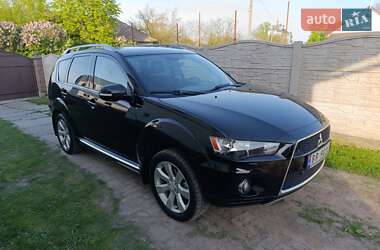 Позашляховик / Кросовер Mitsubishi Outlander 2010 в 