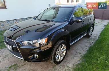 Позашляховик / Кросовер Mitsubishi Outlander 2010 в 