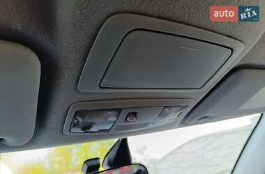 Позашляховик / Кросовер Mitsubishi Outlander 2010 в 