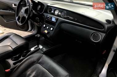 Внедорожник / Кроссовер Mitsubishi Outlander 2007 в 