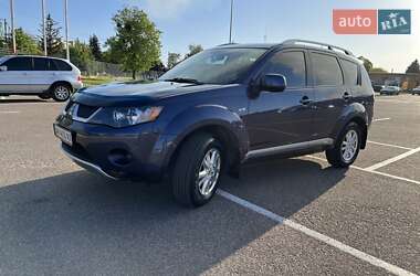 Внедорожник / Кроссовер Mitsubishi Outlander 2008 в Житомире