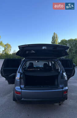Внедорожник / Кроссовер Mitsubishi Outlander 2008 в 