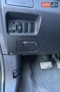 Внедорожник / Кроссовер Mitsubishi Outlander 2008 в 