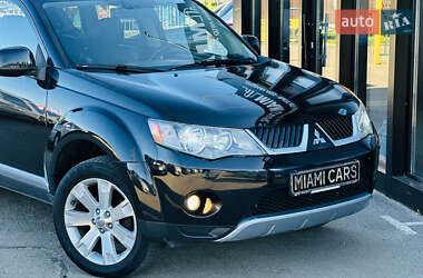Внедорожник / Кроссовер Mitsubishi Outlander 2007 в 