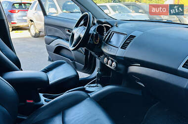 Внедорожник / Кроссовер Mitsubishi Outlander 2007 в 