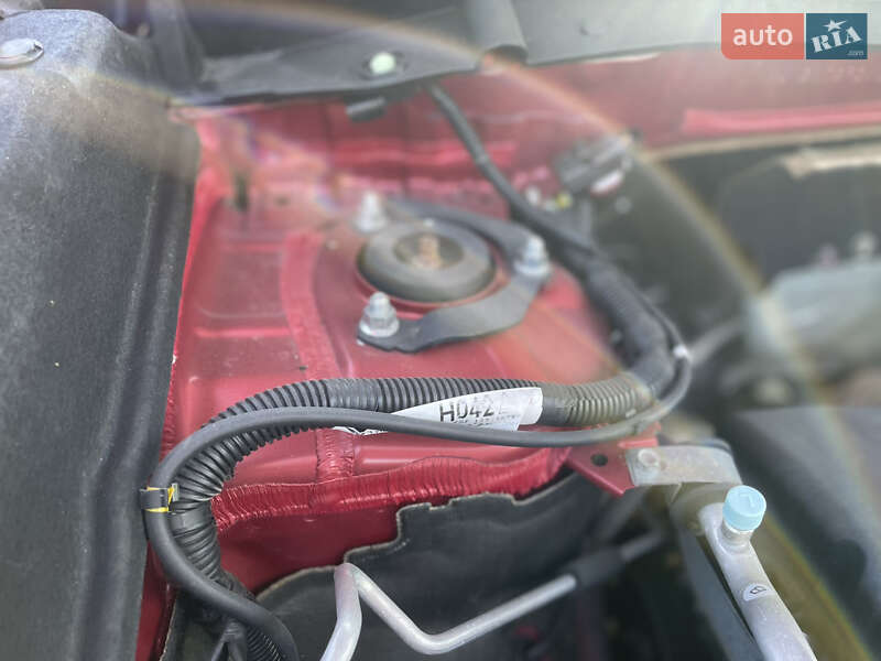 Позашляховик / Кросовер Mitsubishi Outlander 2016 в Кропивницькому