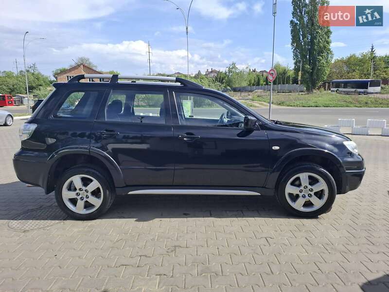 Mitsubishi Outlander 2008