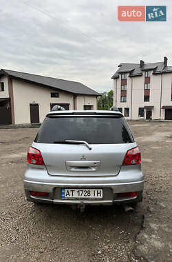 Позашляховик / Кросовер Mitsubishi Outlander 2006 в 