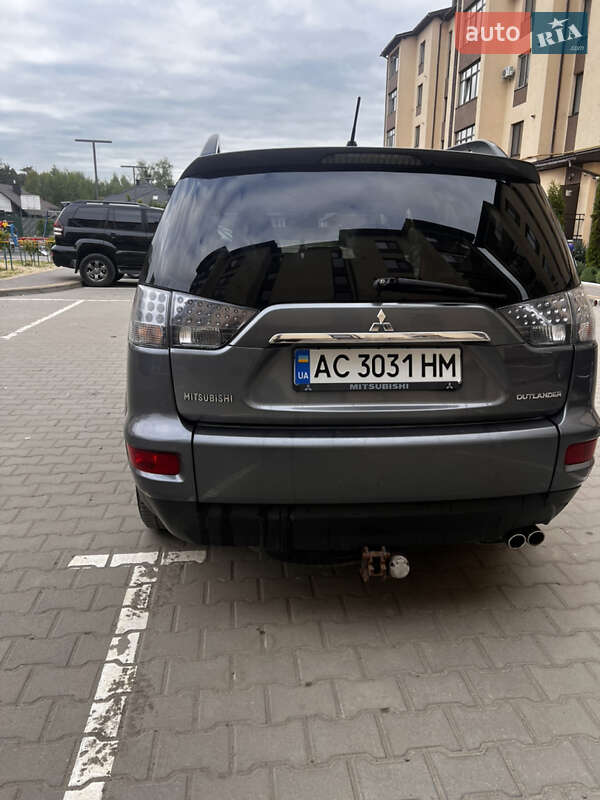 Внедорожник / Кроссовер Mitsubishi Outlander 2010 в Ковеле