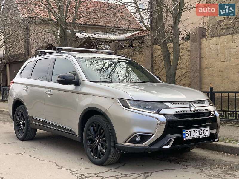Mitsubishi Outlander 2018