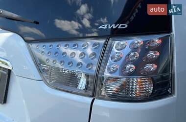 Внедорожник / Кроссовер Mitsubishi Outlander 2010 в 