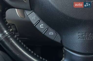 Внедорожник / Кроссовер Mitsubishi Outlander 2010 в 